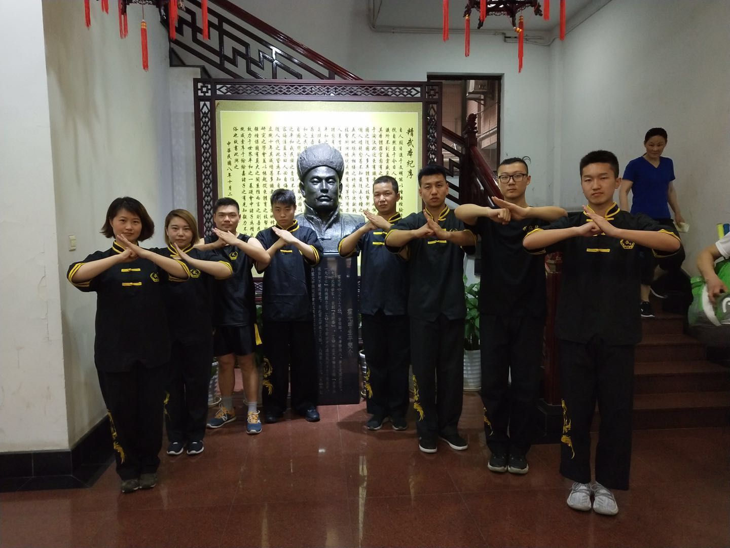 中国武术文化网报道武仁行功夫馆助力精武武术传承非物质文化遗产